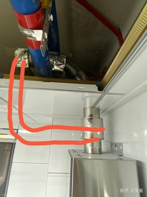 中央空调管道与燃气热水器排烟管冲突的解决方案